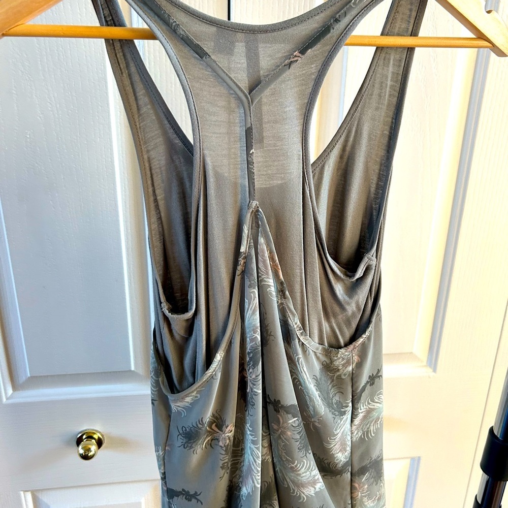 Lauren Conrad Tank - Picture 5 of 5